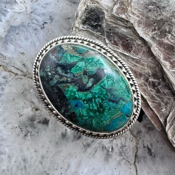 Sterling Silver Southwestern Style Oval Azurite Decorated Ring Size 7 For Women - Picture 1 of 10